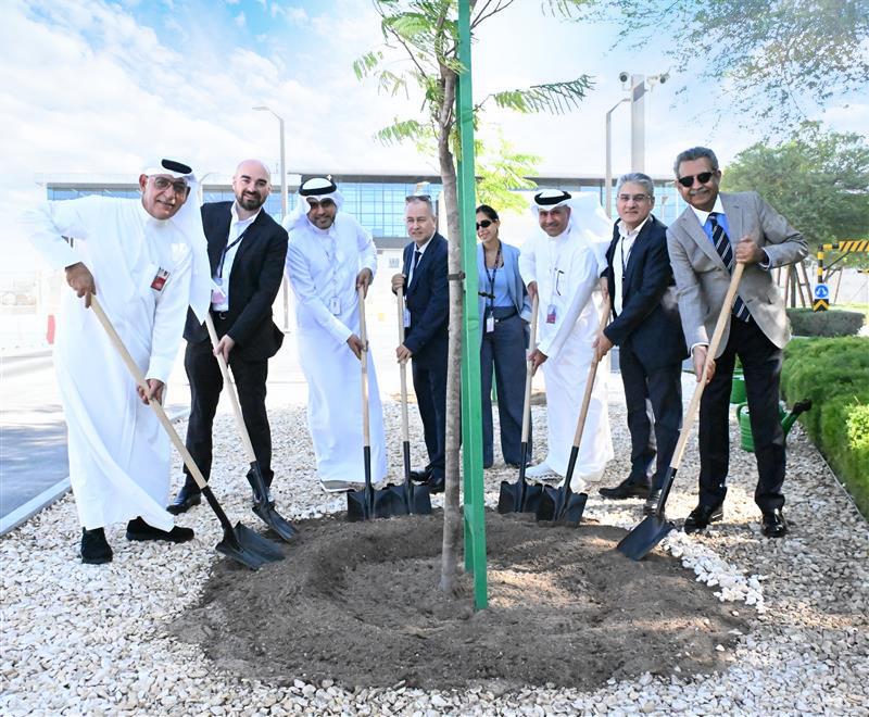 شركة مطار البحرين تشارك في فعالية أسبوع الشجرة